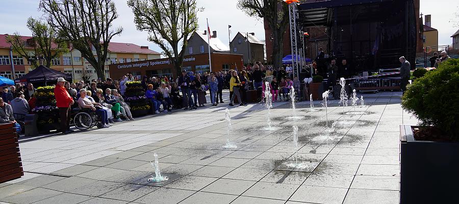 Polanowski rynek wypiękniał dzięki eurofunduszom - fot. Urząd Miejski w Polanowie.