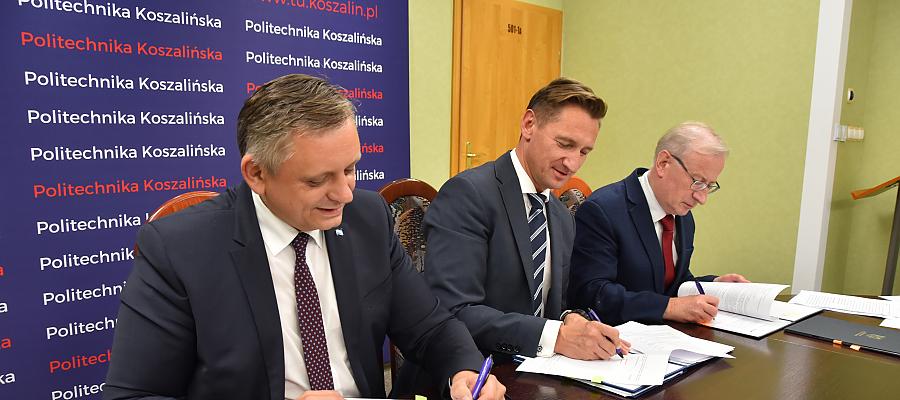 Lepsza edukacja to lepsza przyszłość, podpisanie projektu Fabryka kompetencji kluczowych